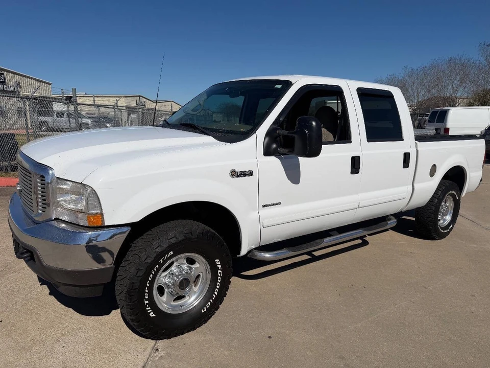 2001 Ford Super Duty 1st Gen - Image 10 of 12
