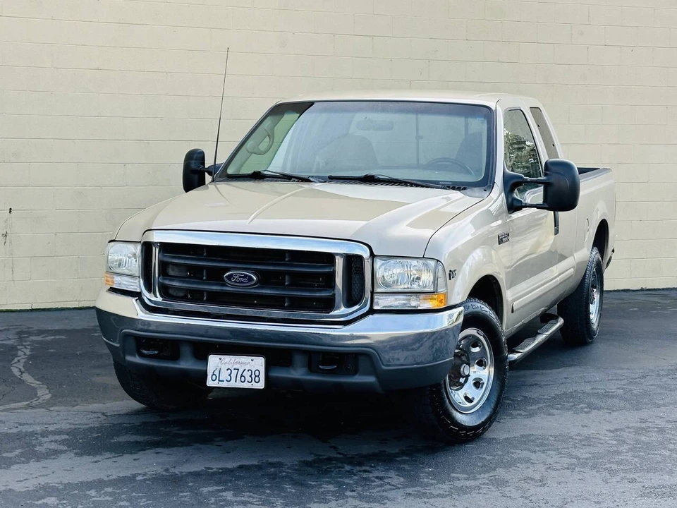 2001 Ford Super Duty 1st Gen - Image 3 of 15