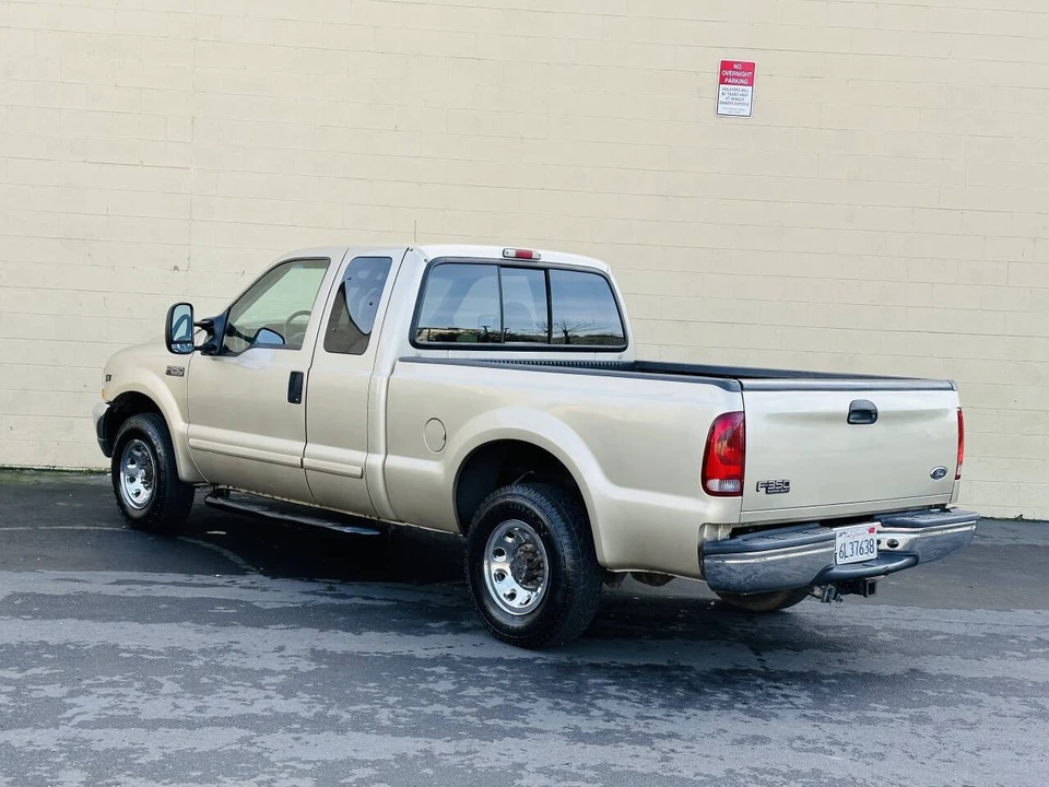 2001 Ford Super Duty 1st Gen - Image 6 of 15