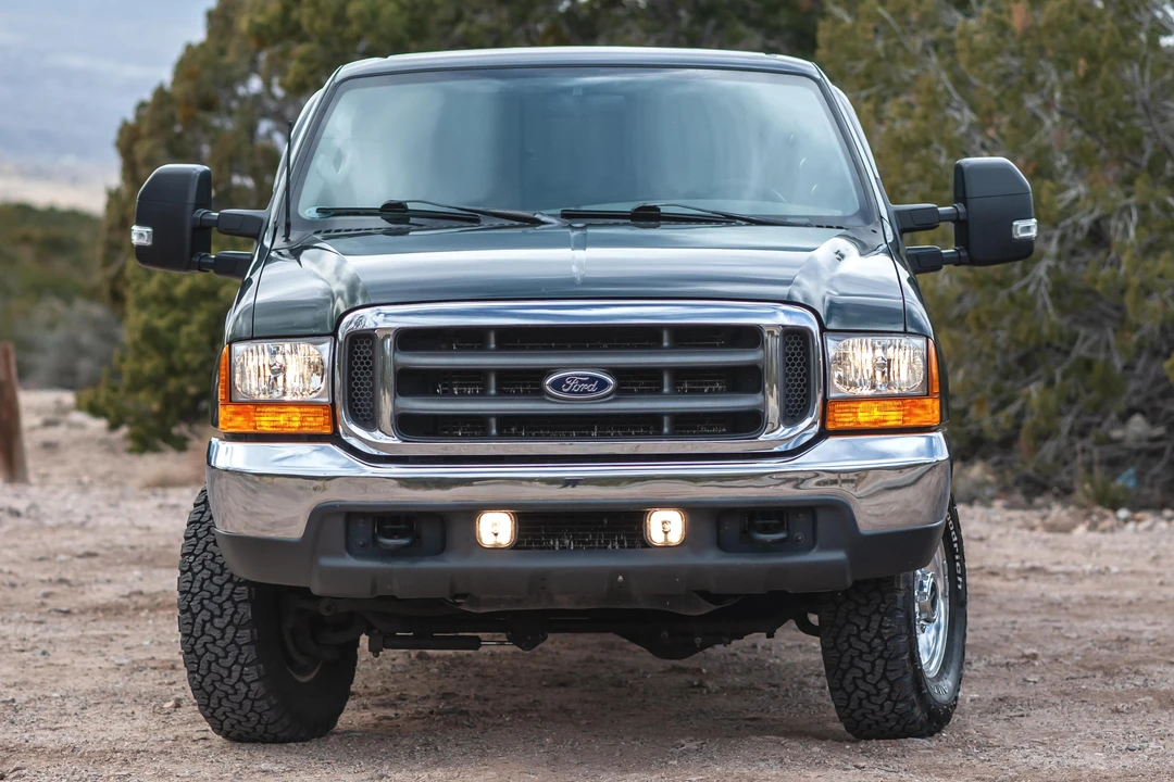 2001 Ford Super Duty 1st Gen - Image 2 of 31