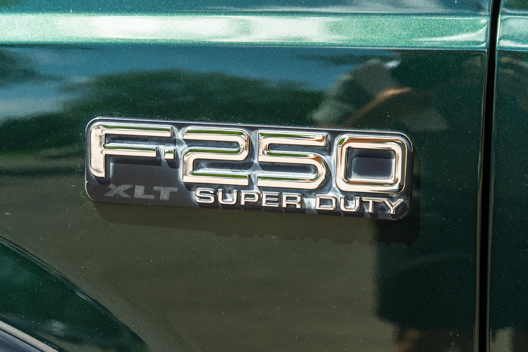 2001 Ford Super Duty 1st Gen - Image 16 of 31