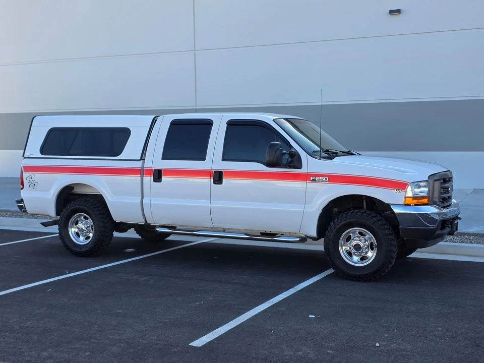 2001 Ford Super Duty 1st Gen - Image 12 of 31