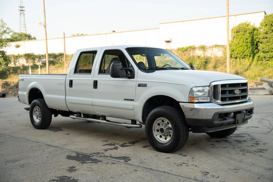 2001 Ford Super Duty 1st Gen - Image 10 of 31