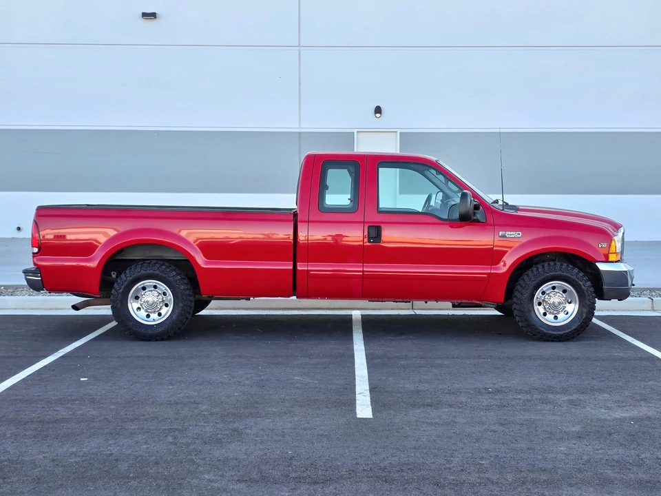 2001 Ford Super Duty 1st Gen - Image 3 of 31