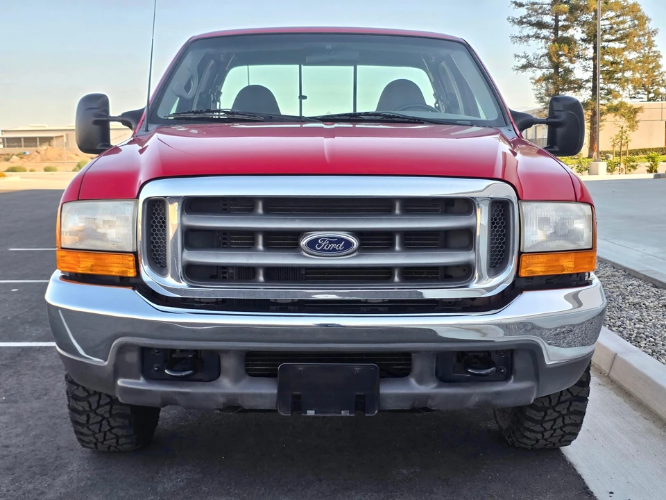 2001 Ford Super Duty 1st Gen - Image 2 of 31