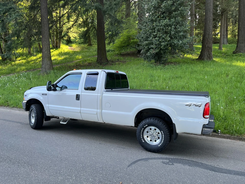 2001 Ford Super Duty 1st Gen - Image 16 of 31