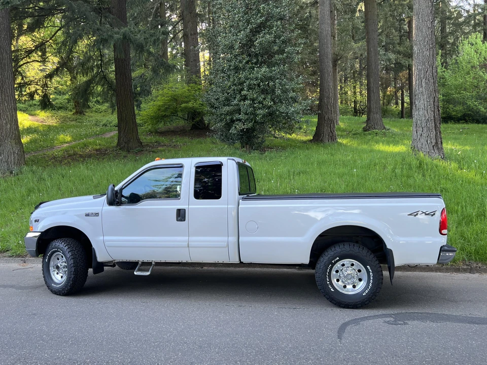 2001 Ford Super Duty 1st Gen - Image 14 of 31