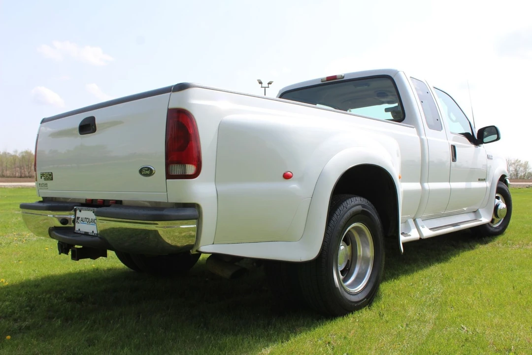 2001 Ford Super Duty 1st Gen - Image 8 of 12