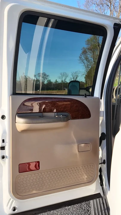 2001 Ford Super Duty 1st Gen - Image 9 of 28