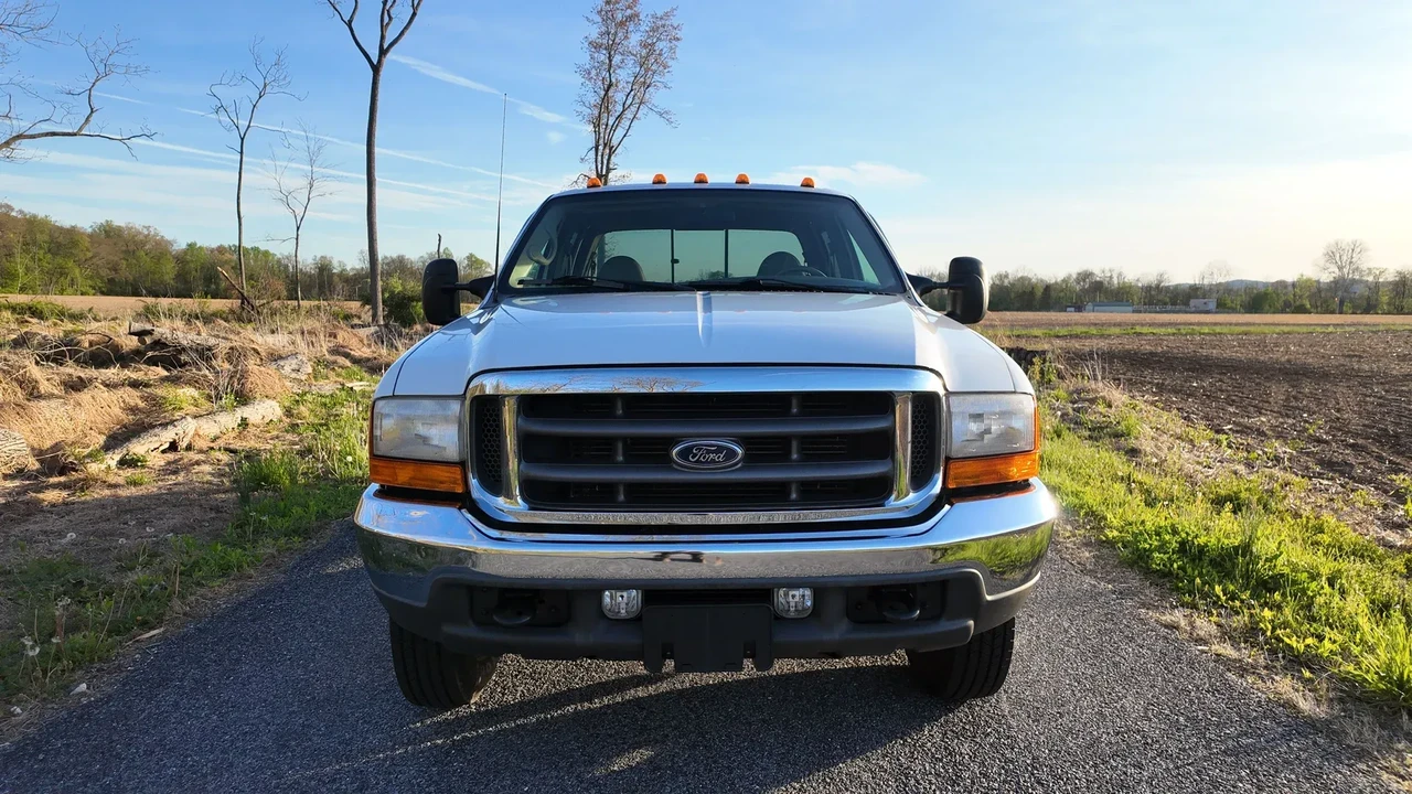 2001 Ford Super Duty 1st Gen - Image 12 of 28