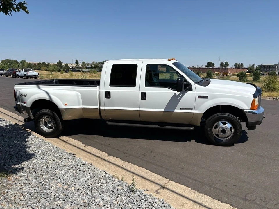 2001 Ford Super Duty 1st Gen - Image 19 of 21