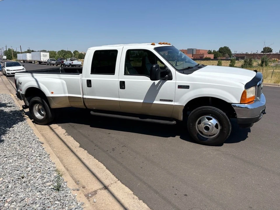 2001 Ford Super Duty 1st Gen - Image 20 of 21