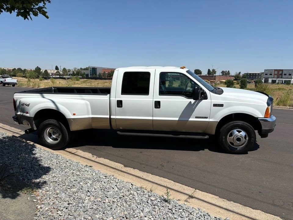 2001 Ford Super Duty 1st Gen - Image 3 of 21