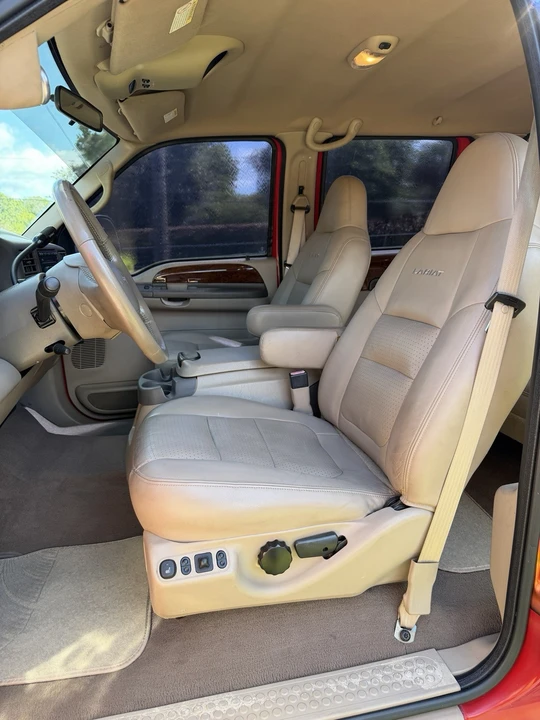 2001 Ford Super Duty 1st Gen - Image 11 of 19