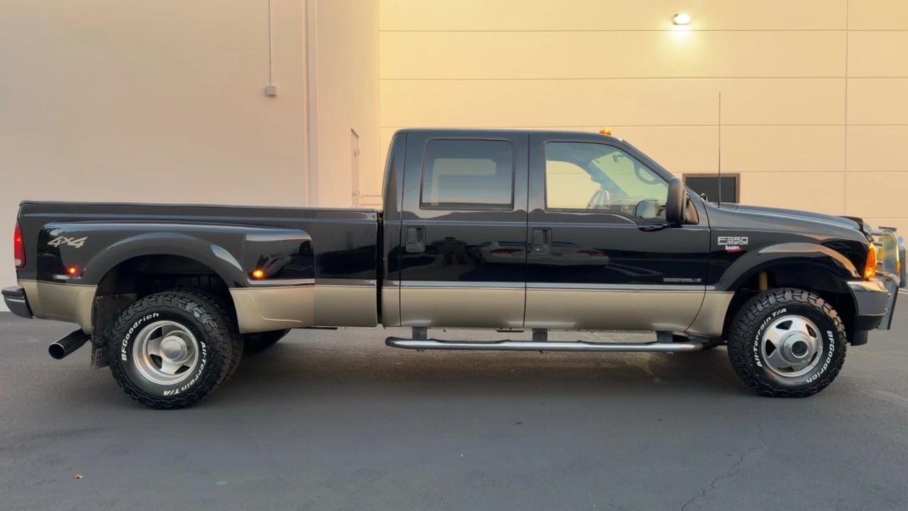 2001 Ford Super Duty 1st Gen - Image 18 of 21