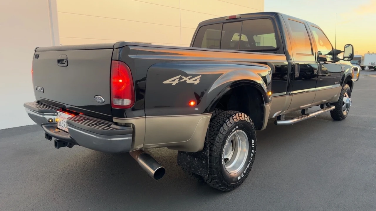 2001 Ford Super Duty 1st Gen - Image 20 of 21