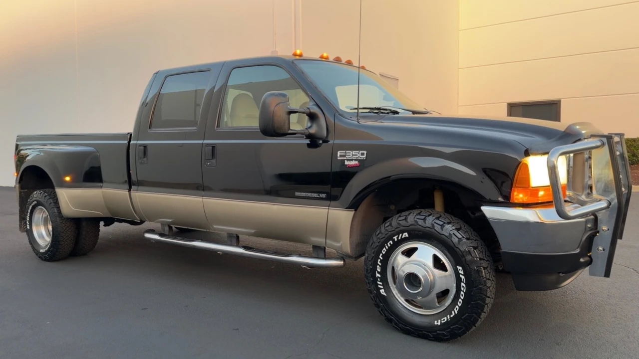 2001 Ford Super Duty 1st Gen - Image 16 of 21