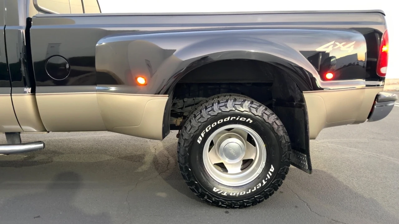 2001 Ford Super Duty 1st Gen - Image 11 of 21