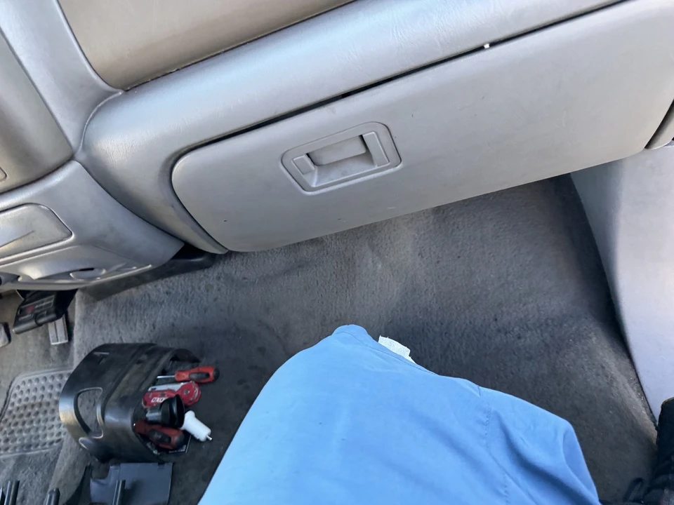2001 Ford Super Duty 1st Gen - Image 9 of 12