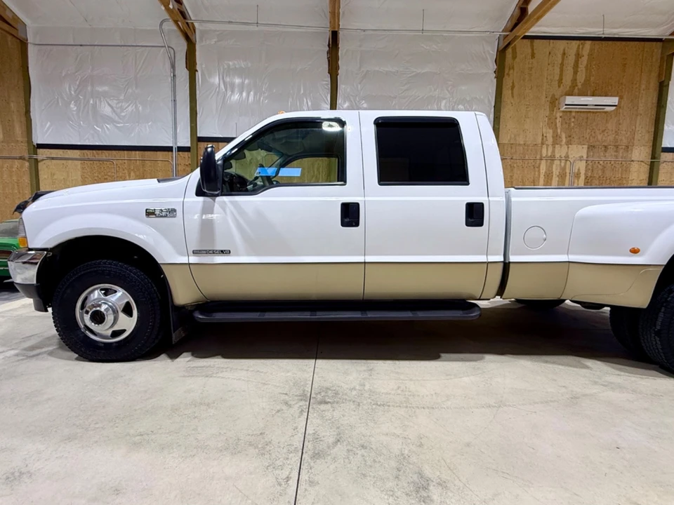 2001 Ford Super Duty 1st Gen - Image 10 of 21