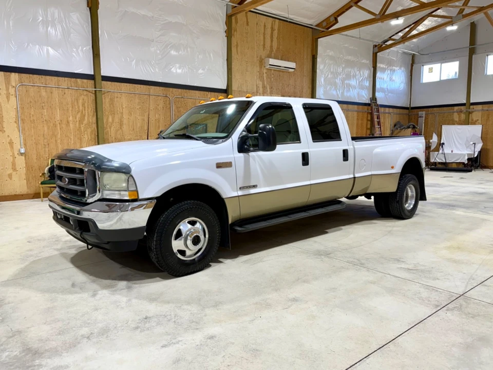 2001 Ford Super Duty 1st Gen - Image 2 of 21
