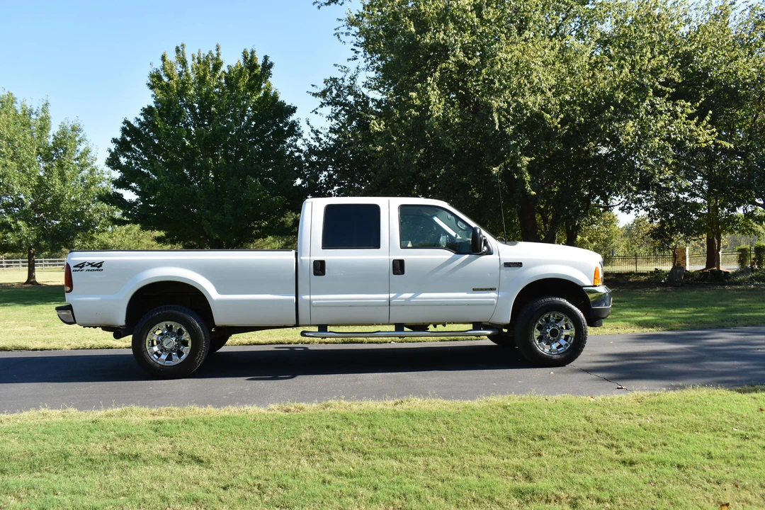 2001 Ford Super Duty 1st Gen - Image 24 of 31