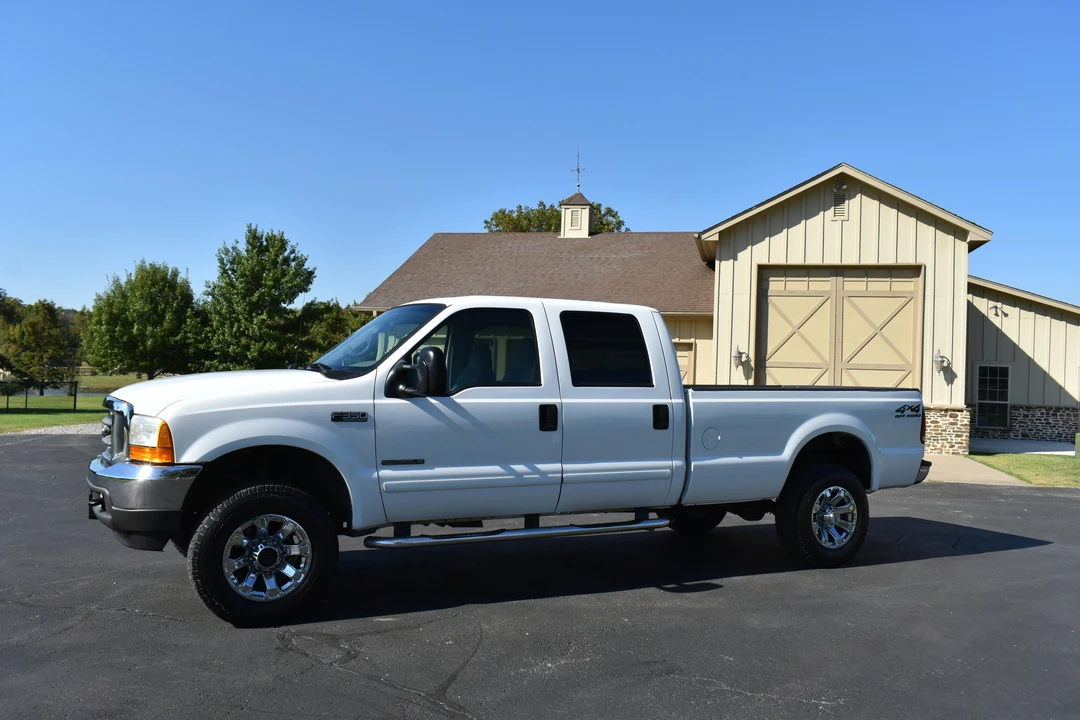 2001 Ford Super Duty 1st Gen - Image 11 of 31