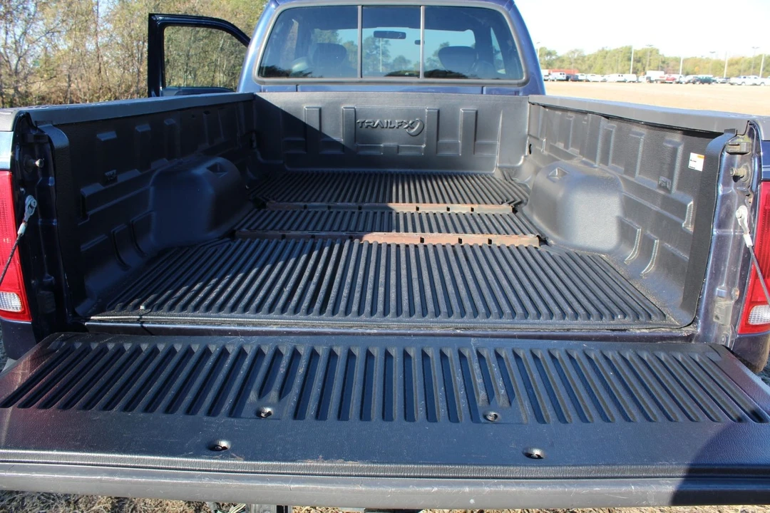 2001 Ford Super Duty 1st Gen - Image 12 of 12