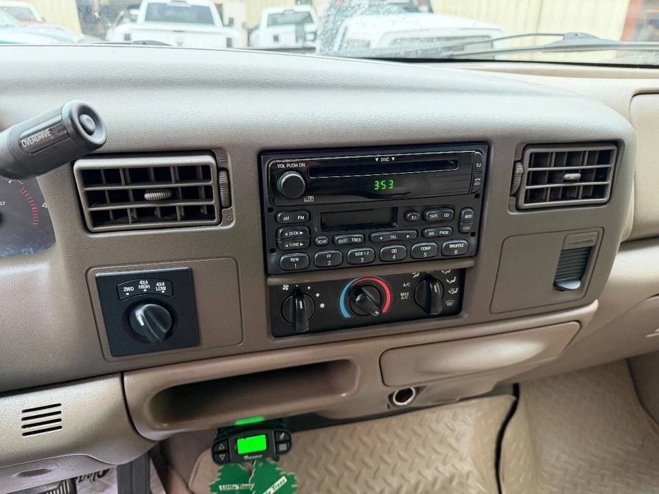 2001 Ford Super Duty 1st Gen - Image 3 of 12