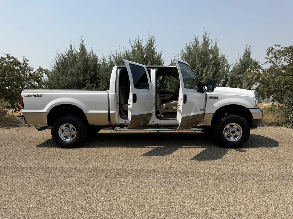 2001 Ford Super Duty 1st Gen - Image 15 of 31