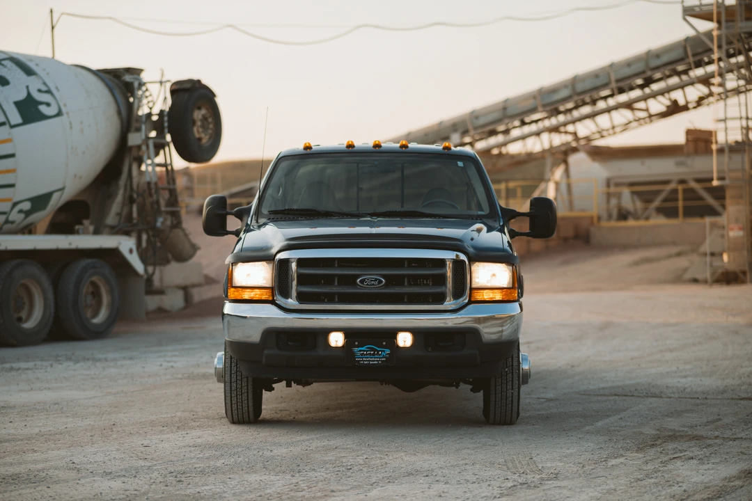 2001 Ford Super Duty 1st Gen - Image 15 of 31