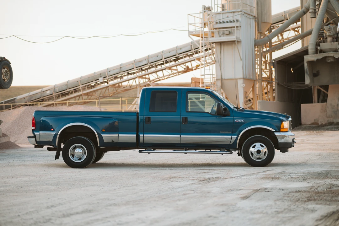 2001 Ford Super Duty 1st Gen - Image 4 of 31