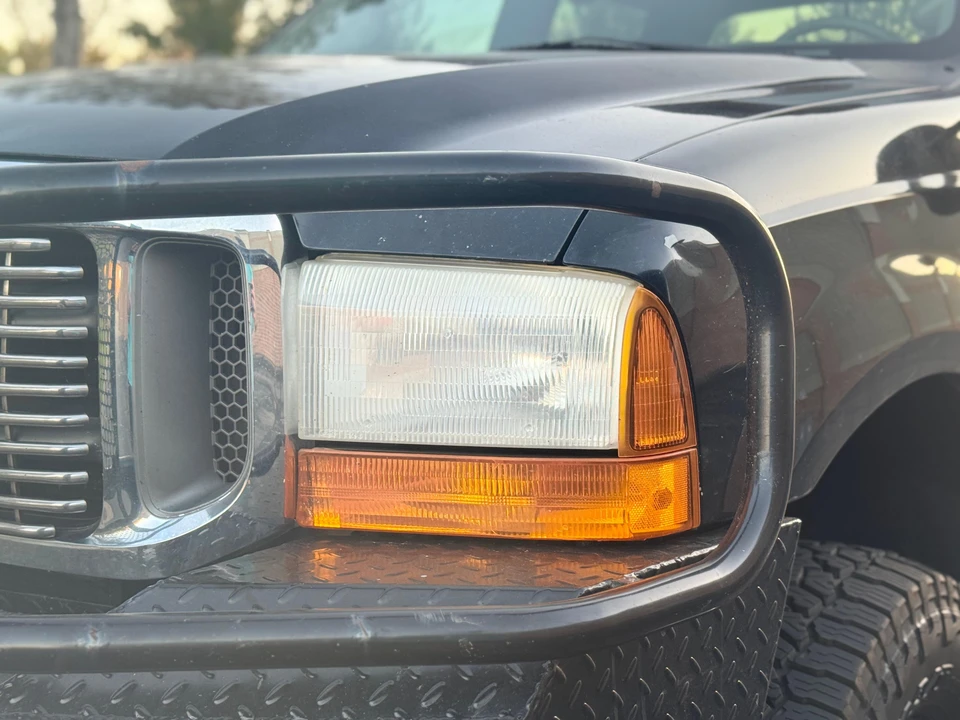 2001 Ford Super Duty 1st Gen - Image 17 of 31