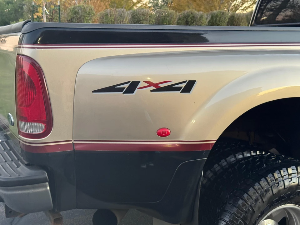 2001 Ford Super Duty 1st Gen - Image 27 of 31