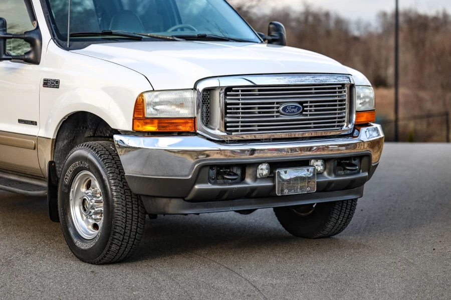 2001 Ford Super Duty 1st Gen - Image 17 of 31