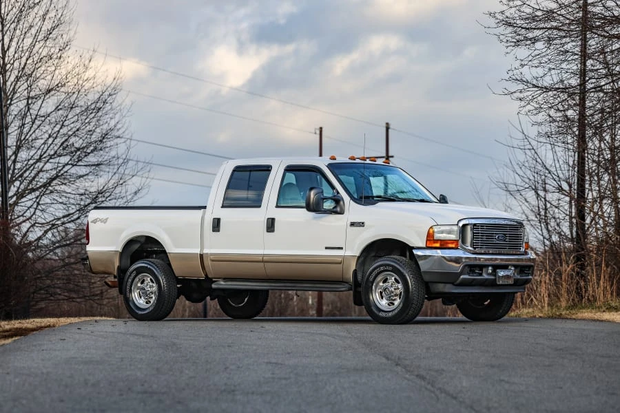 2001 Ford Super Duty 1st Gen - Image 5 of 31