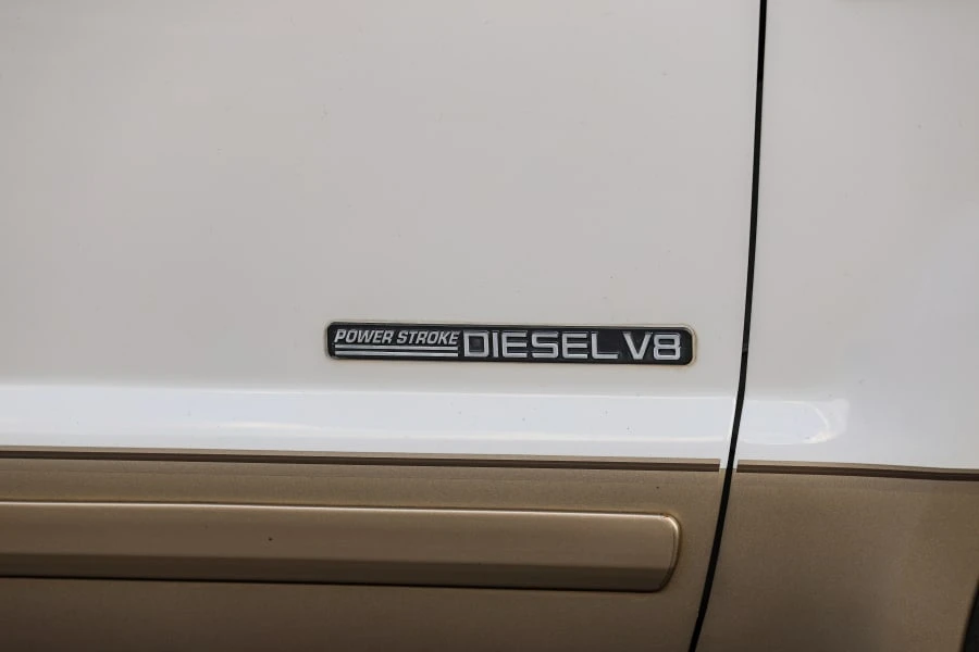 2001 Ford Super Duty 1st Gen - Image 11 of 31