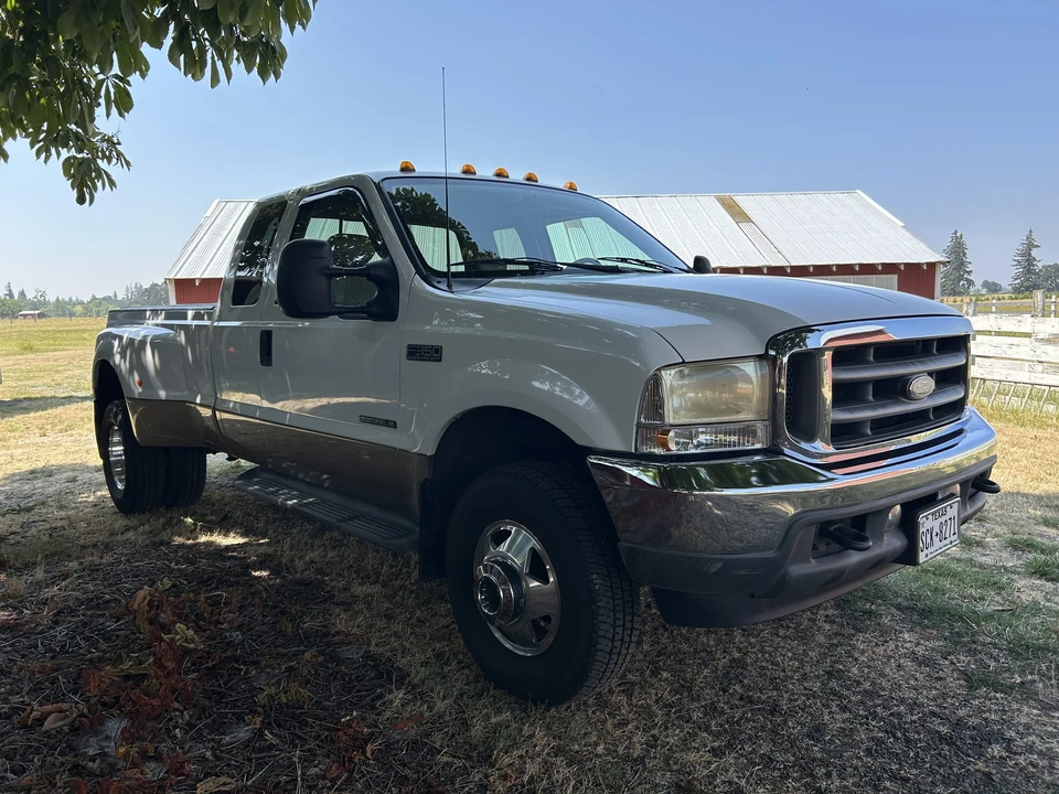2001 Ford Super Duty 1st Gen - Image 12 of 31