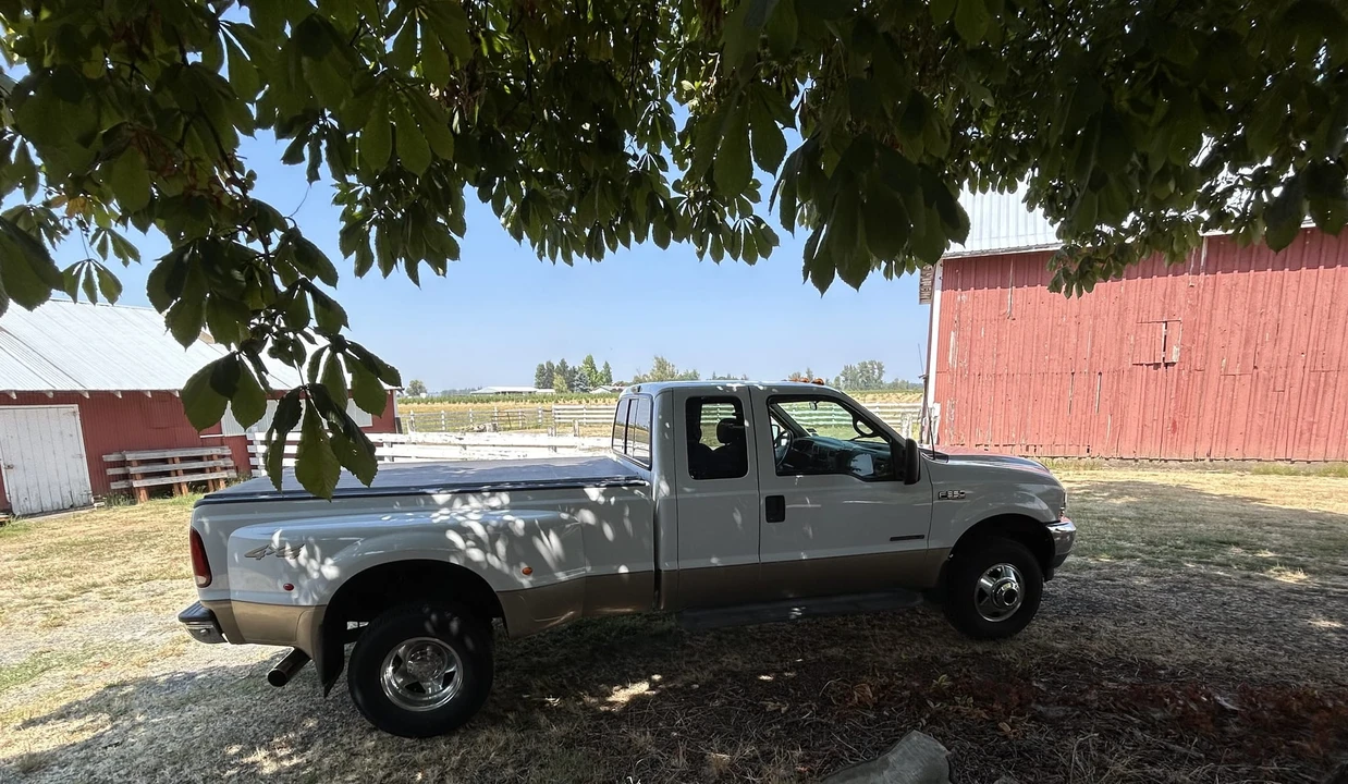 2001 Ford Super Duty 1st Gen - Image 16 of 31