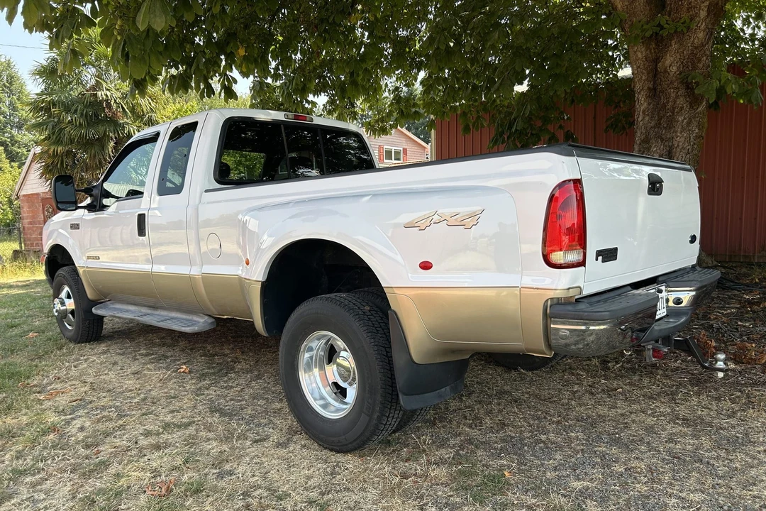 2001 Ford Super Duty 1st Gen - Image 28 of 31