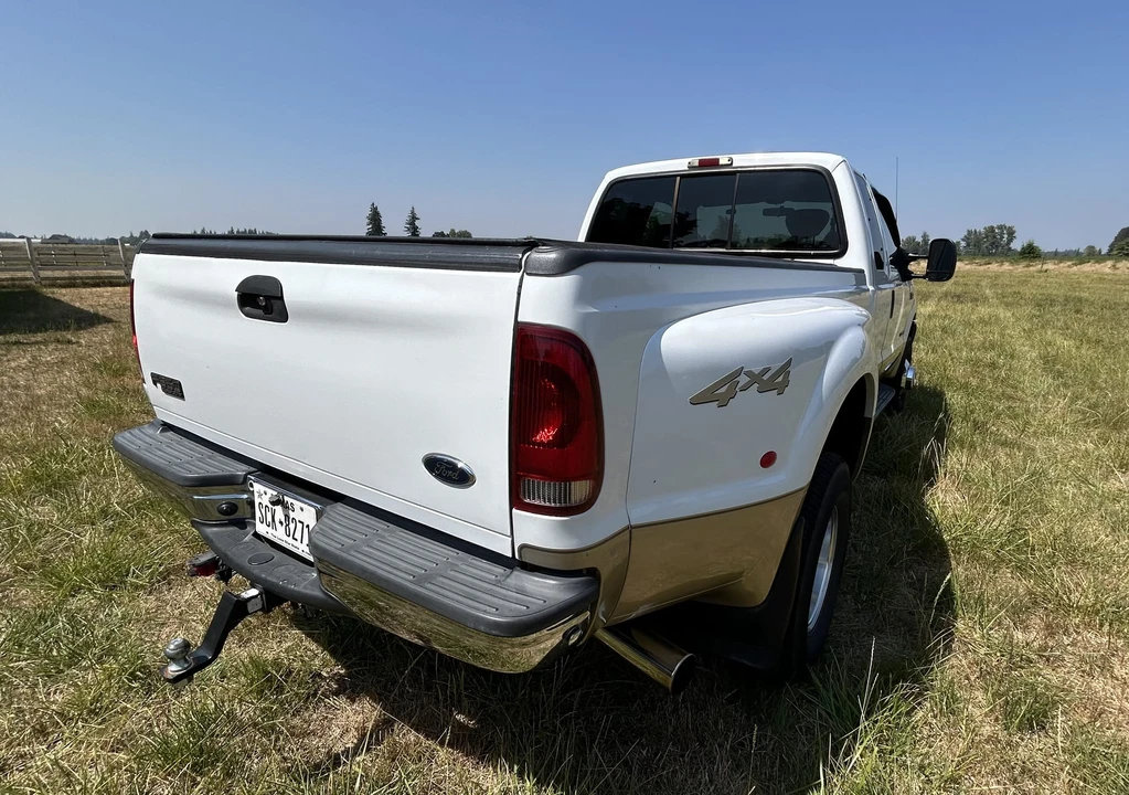 2001 Ford Super Duty 1st Gen - Image 22 of 31