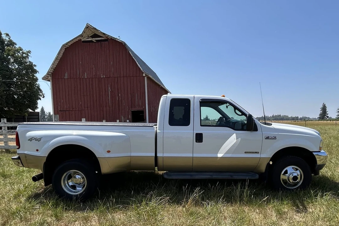 2001 Ford Super Duty 1st Gen - Image 15 of 31
