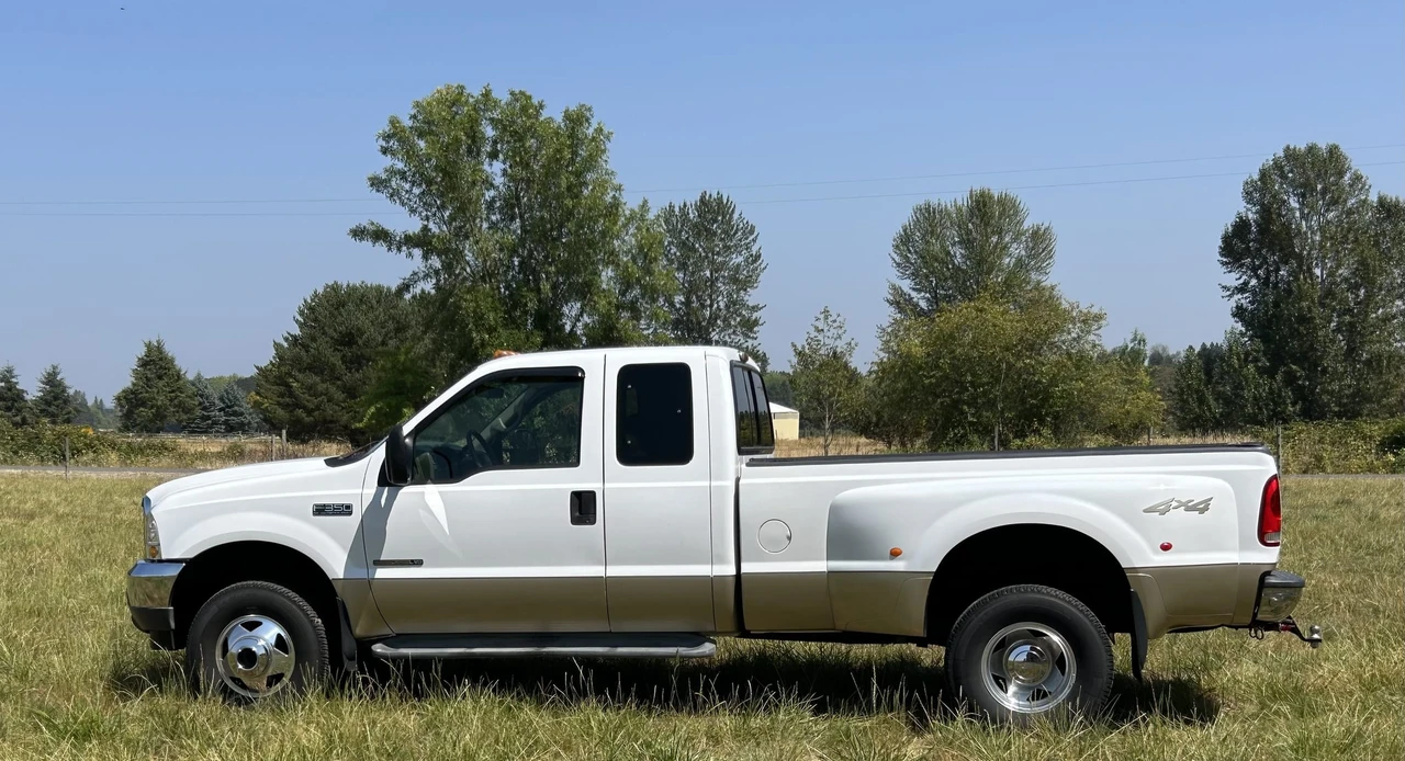 2001 Ford Super Duty 1st Gen - Image 30 of 31