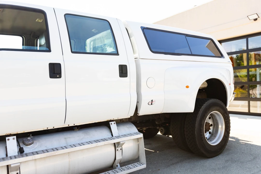 2001 Ford Super Duty 1st Gen - Image 8 of 31