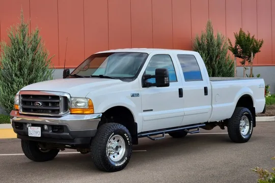 2001 Ford F-350 Super Duty XLT