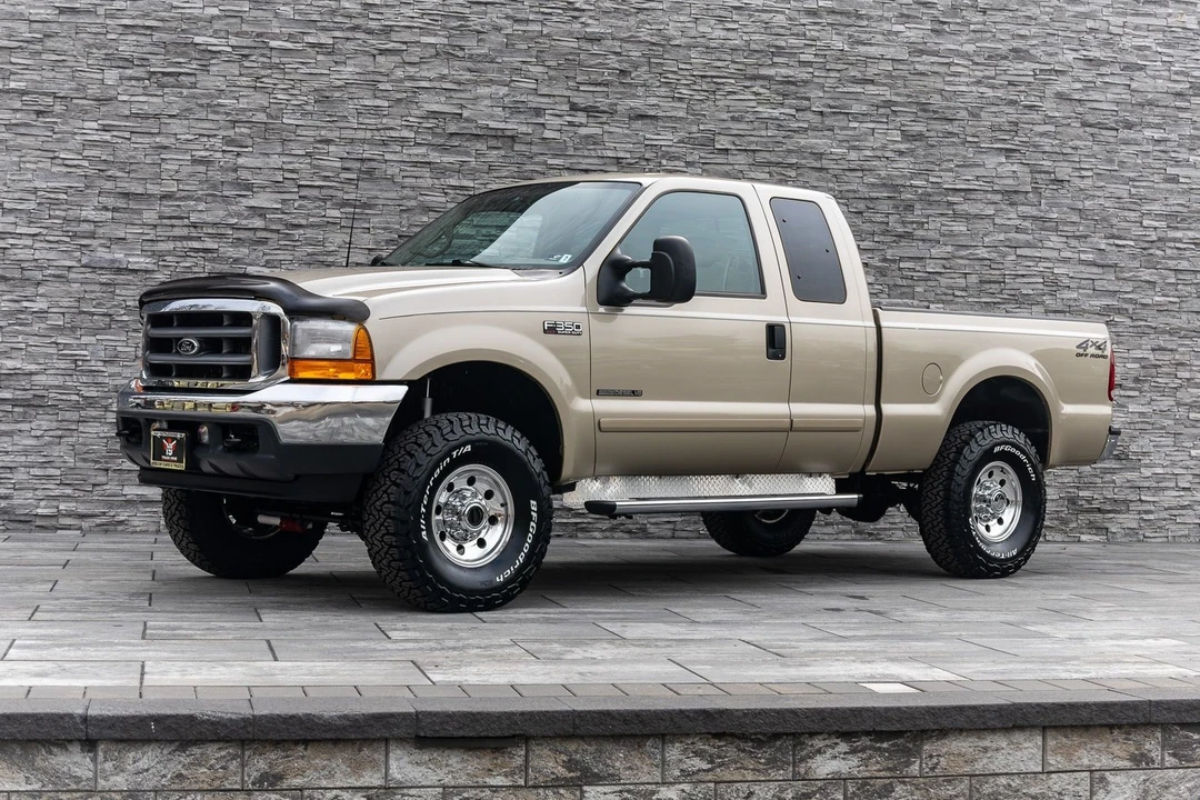 2001 Ford Super Duty 1st Gen - Image 10 of 21