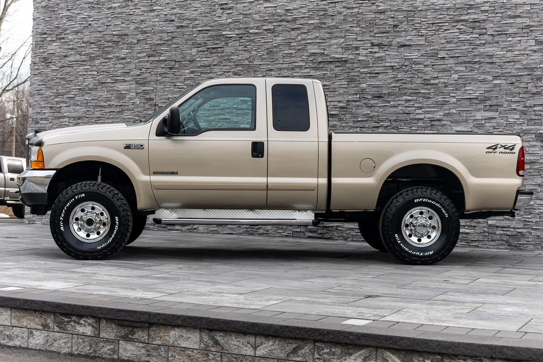 2001 Ford Super Duty 1st Gen - Image 13 of 21