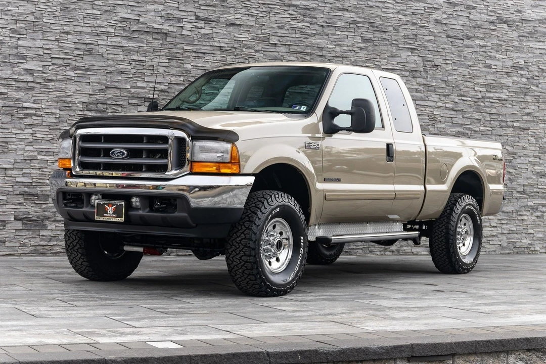 2001 Ford Super Duty 1st Gen - Image 9 of 21