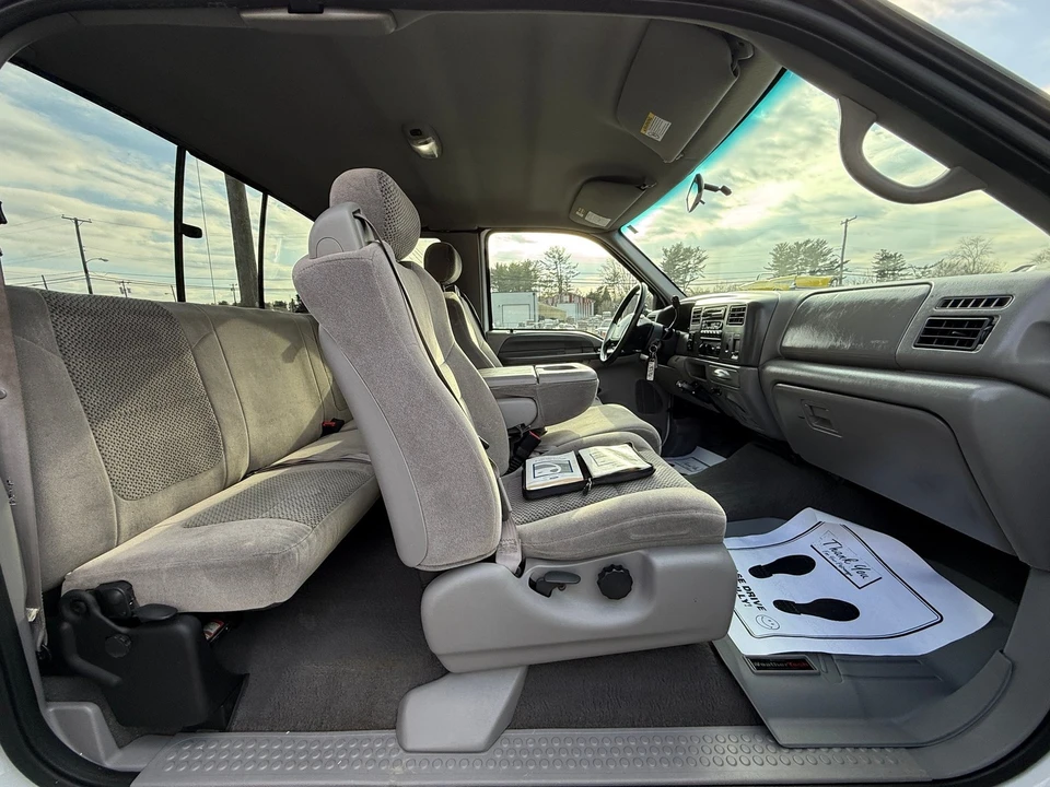 2001 Ford Super Duty 1st Gen - Image 13 of 21