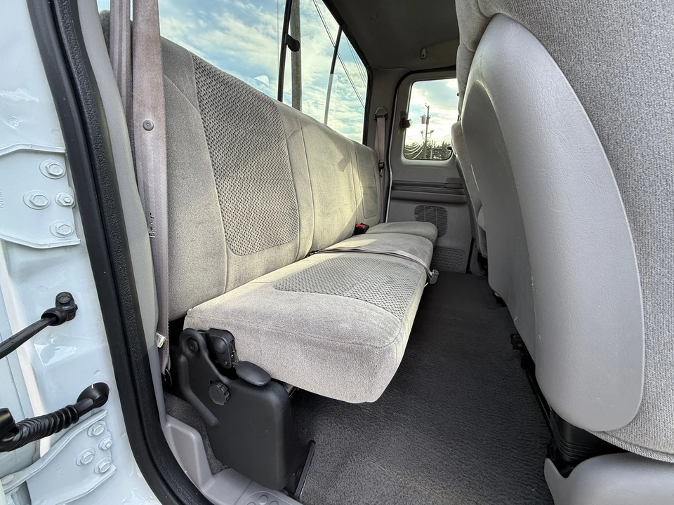 2001 Ford Super Duty 1st Gen - Image 12 of 21